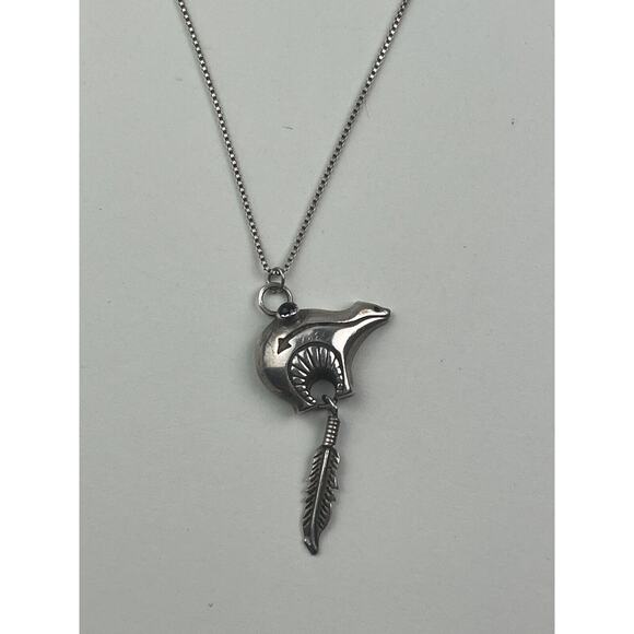 Sterling Silver Box Chain 18" Necklace Southwest Style Bear Feather Pendant - Picture 3 of 11
